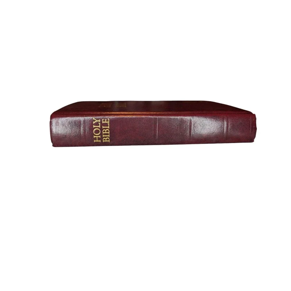 Holy Bible Containing the Old and New Testaments Placed by The Gideons 2013
